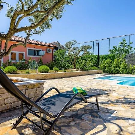 Σπίτι διακοπών 3 Bedroom Amazing In