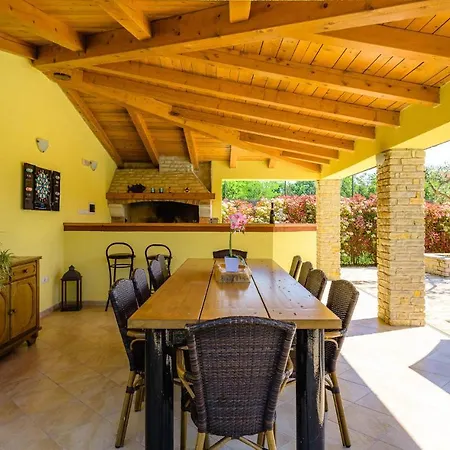 3 Bedroom Amazing In *