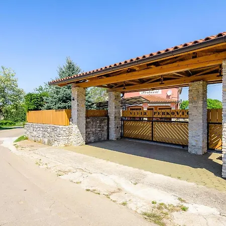 3 Bedroom Amazing In Σπίτι διακοπών *