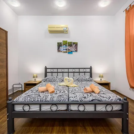 3 Bedroom Amazing In Σπίτι διακοπών